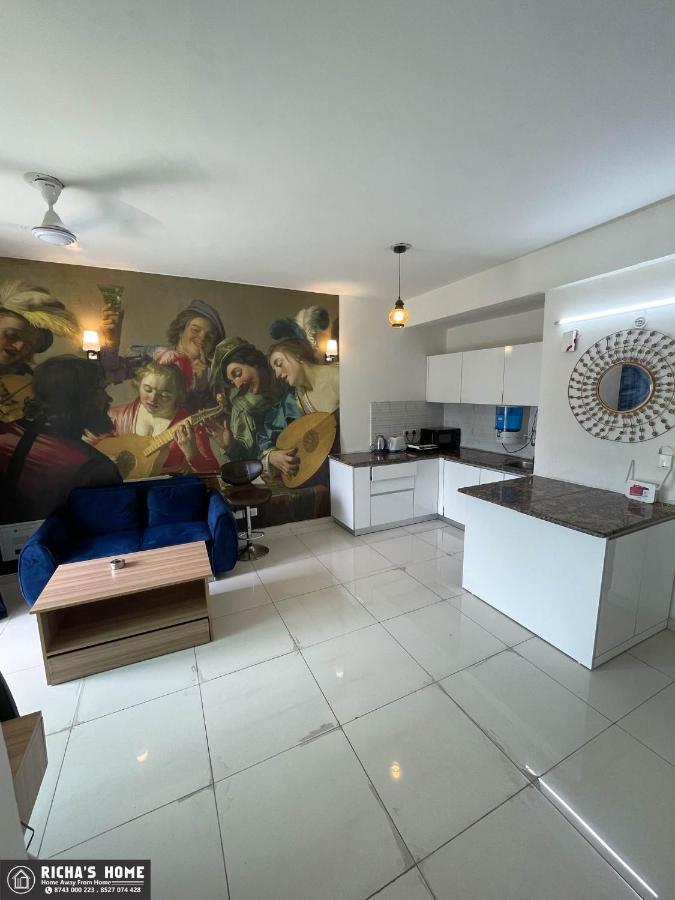 Richa'S Home Noida Kültér fotó